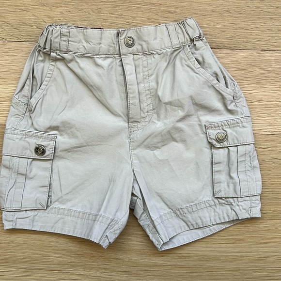 H&M Baby Girl's Cargo Chino Shorts Tan 2-4M - Picture 1 of 7